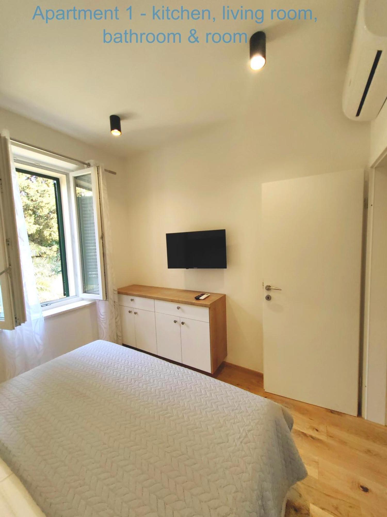 Relax And Enjoy Apartments Split Luaran gambar